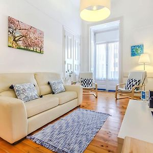 Appartement à 3 Chambres à Coucher