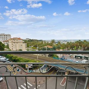 Superbe appartement avec balcon et belle vue sur la mer - Cannes - Welkeys