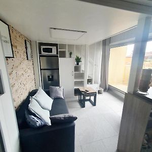 Appartement à 2 Chambres à Coucher