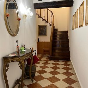 Appartement à 3 Chambres à Coucher