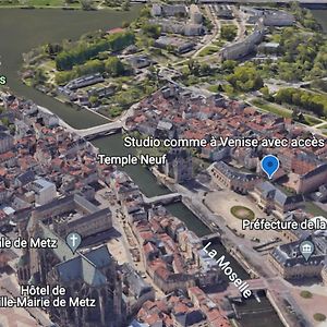 Studio Comme A Venise