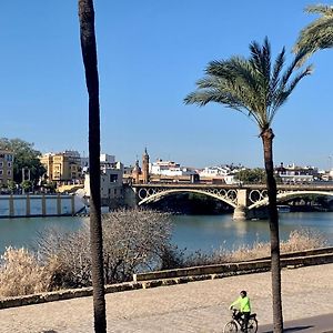 Fam Sevillian Townhouse