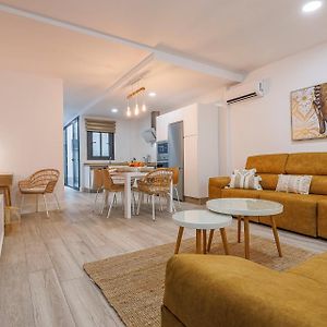 Family Home Suits Encantos De Sevilla