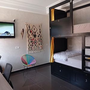 Dormitory Room Mixed