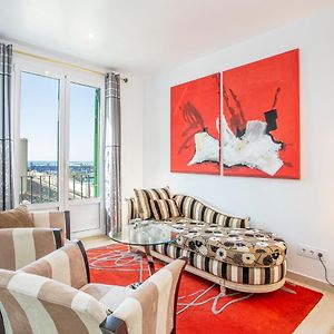 Appartement à 2 Chambres à Coucher