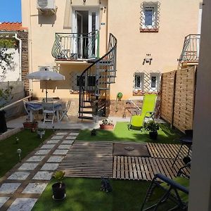 Appartement à 2 Chambres à Coucher