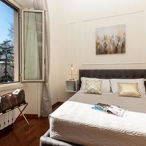 Savoia Exclusive House