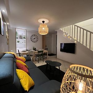 Appartement à 2 Chambres à Coucher
