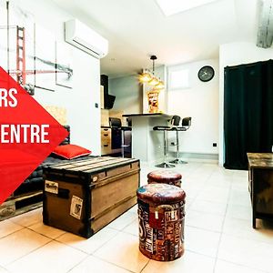 Appartement à 2 Chambres à Coucher