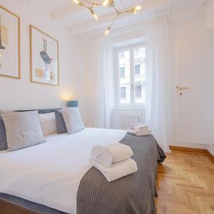 Appartement à 2 Chambres à Coucher