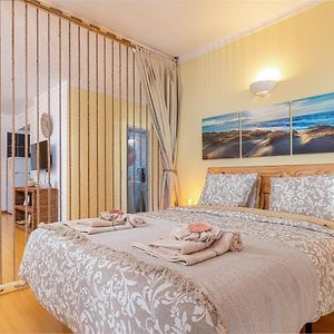 Appartement à 3 Chambres à Coucher