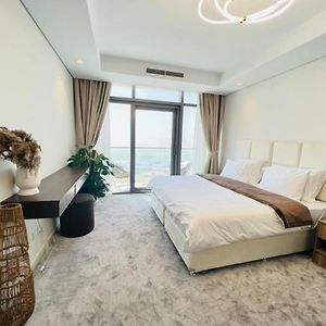 Appartement à 3 Chambres à Coucher