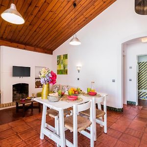 Villa à 2 Chambres à Coucher