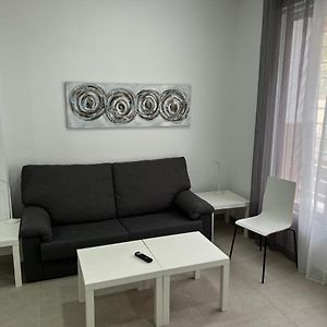 Appartement à 3 Chambres à Coucher