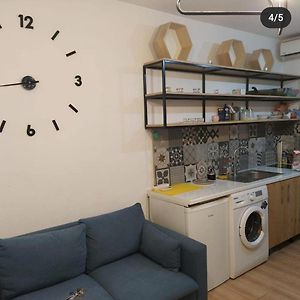 Lovely 1 Bedroom Apartment Near Eye Of Tirana