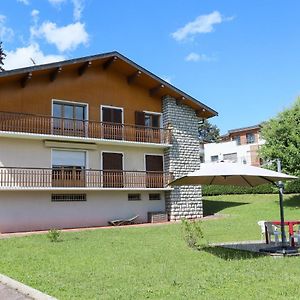 Le Vintage grand appartement avec jardin proche du lac