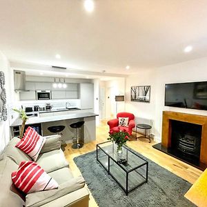 Prime Edinburgh New Town. Newly Reno'D Cosy Nest