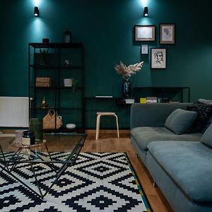 Green Corner Apartment