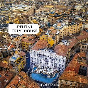 Delfini Trevi House
