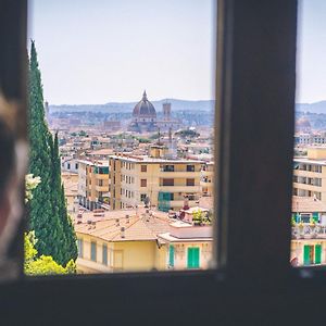 Attico In Villa Storica - Dolcevita Holiday
