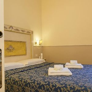 Chambre Lit Queen-Size