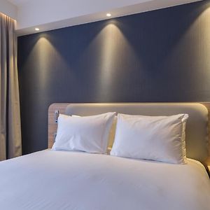 Suite à 1 Chambre à Coucher Lit Queen-Size