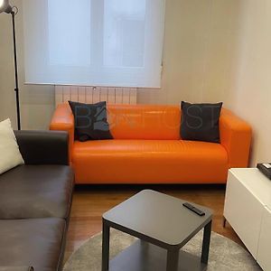 Vivienda Turistica Urbana En Santuchu, Comoda, Funcional Y Con Parking