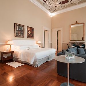 Suite à 1 Chambre à Coucher Lit King-Size