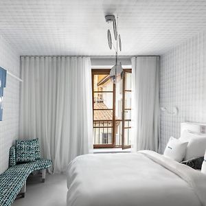 Chambre Moyenne Lit King-Size