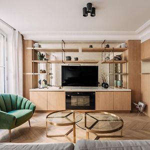 Appartement à 2 Chambres à Coucher
