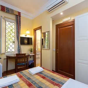 Studio Petite Lit King-Size