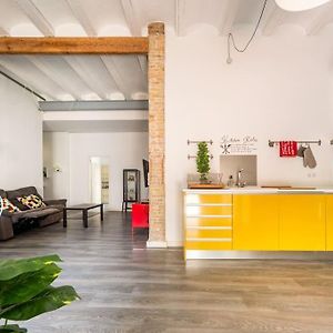 Appartement à 3 Chambres à Coucher