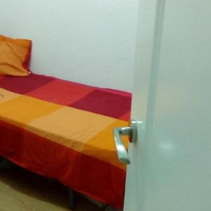 Apartamento En Legazpi De 3 Dormitorios Pequenos