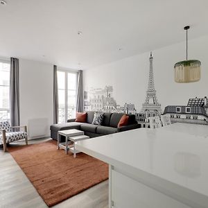 Appartement à 2 Chambres à Coucher
