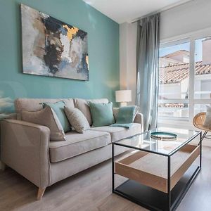 Sunny & Modern Apartment - Center By Rems