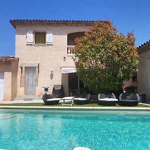 Chambres privées dans Villa des Lauriers