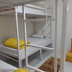 Chambre Juste Pour Femmes Dortoir