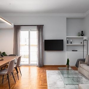 Appartement à 3 Chambres à Coucher