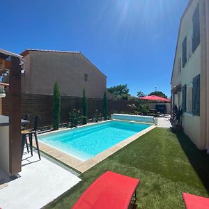 Villa à 2 Chambres à Coucher