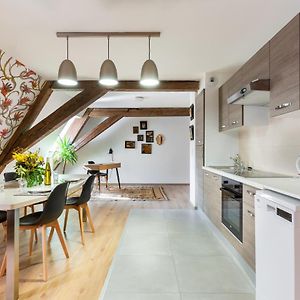 Appartement à 1 Chambre à Coucher