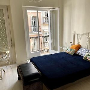 Appartement à 3 Chambres à Coucher