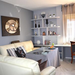 Cozy Apartment & Free Parking