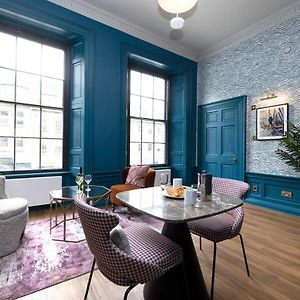 Studio de Luxe