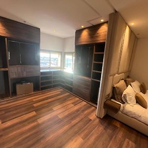 Superbe appartement, vue sur golf, piscine et Atlas