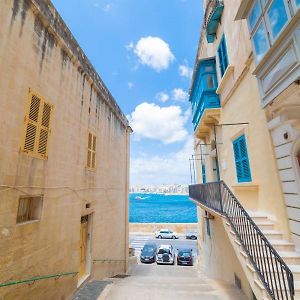 Central Valletta Townhouse-Hosted By Sweetstay