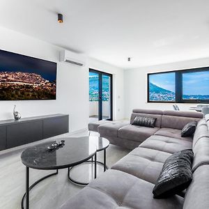 Paladium Exclusive Apartment