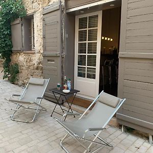 La Treille Au Coeur Du Village