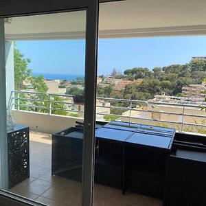 FABRON vue mer 4 personne parking