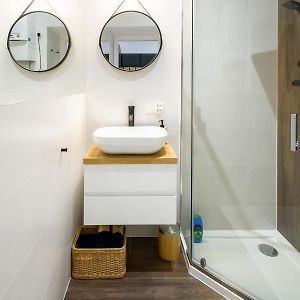 Appartement à 2 Chambres à Coucher