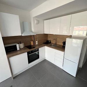 logement tout équipée Menton centre 500 m des plages